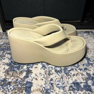 Zara Tan Platform Sandals Size 7.5